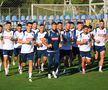 Mircea Lucescu i-a luat tare pe „tricolori” la antrenament: „Hai, prietenii mei, că n-am venit să stăm pe bancă!”