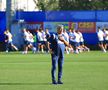 Mircea Lucescu i-a luat tare pe „tricolori” la antrenament: „Hai, prietenii mei, că n-am venit să stăm pe bancă!”