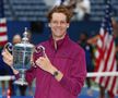 Jannik Sinner ți trofeul de la US Open FOTO Imago