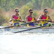 Barca feminină U23 de 4 +1 rame Foto: Balint Czucz