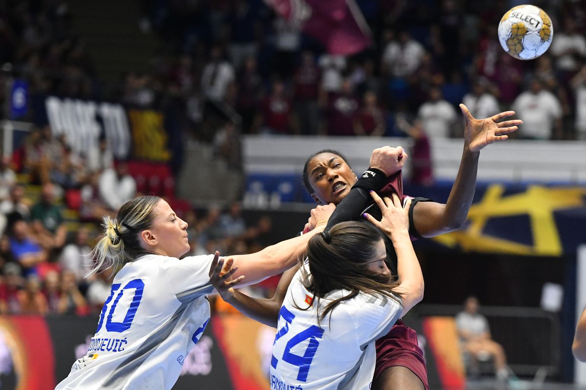 Debut cu dreptul pentru Rapid cu Buducnost în noul sezon de Liga Campionilor la handbal feminin