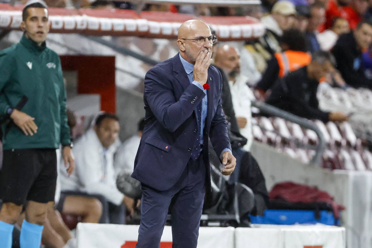 Spania spulberă Elveția la Geneva, după un meci cu 5 goluri și un cartonaș roșu