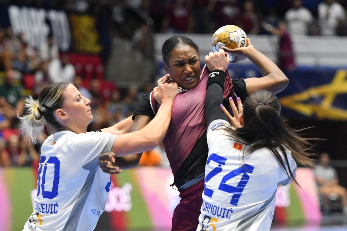 Rapid - Buducnost = handbal 8 septembrie