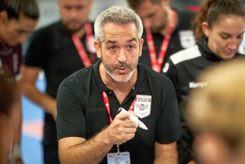 David Ginesta, antrenorul Rapidului. Sursă foto: Facebook/ Handbal Rapid București