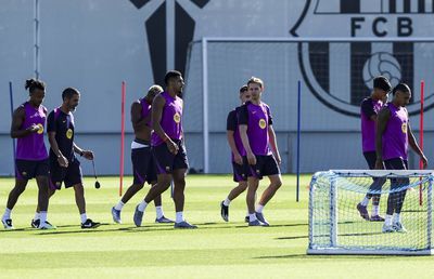 Încă un titular de la Barcelona s-a accidentat » Cât lipsește