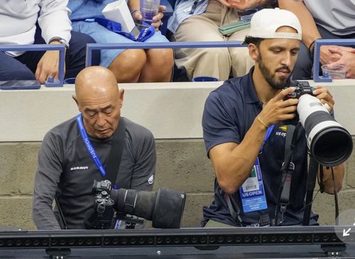 Landry Shamet (dreapta), jucător în NBA și fotograf acreditat la US Open/Foto: X