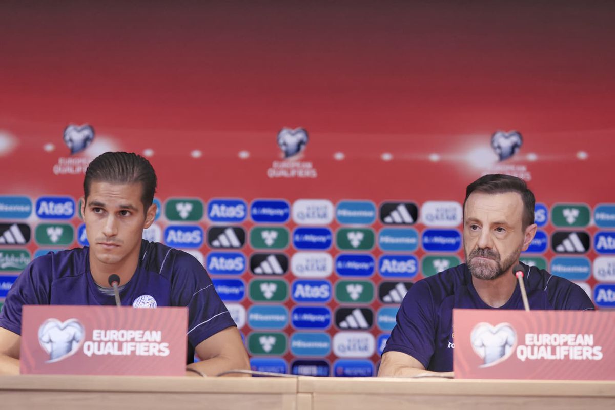 Antrenamentul și conferința naționalei Ciprului