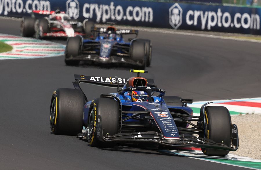 Românul chemat să dezvolte Williams, interviu din paddock-ul de la Monza » Cum construiești o supermașină de Formula 1 și cum AI-ul va revoluționa domeniul: „Acolo va fi adevărata magie”