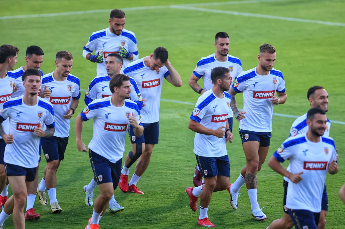 Mircea Lucescu pregătește o echipă de start total neașteptată pentru meciul cu Cipru » Din nou, fără jucători de la FCSB în primul „11”