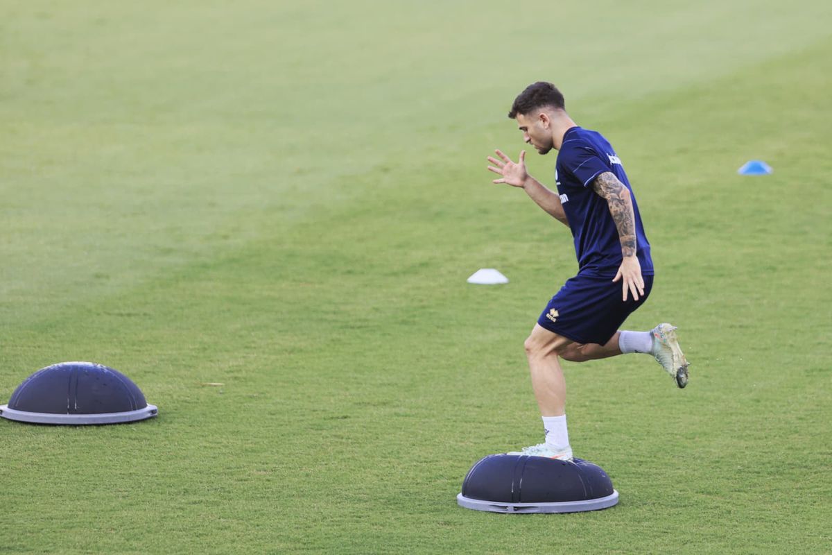 Antrenamentul și conferința naționalei Ciprului