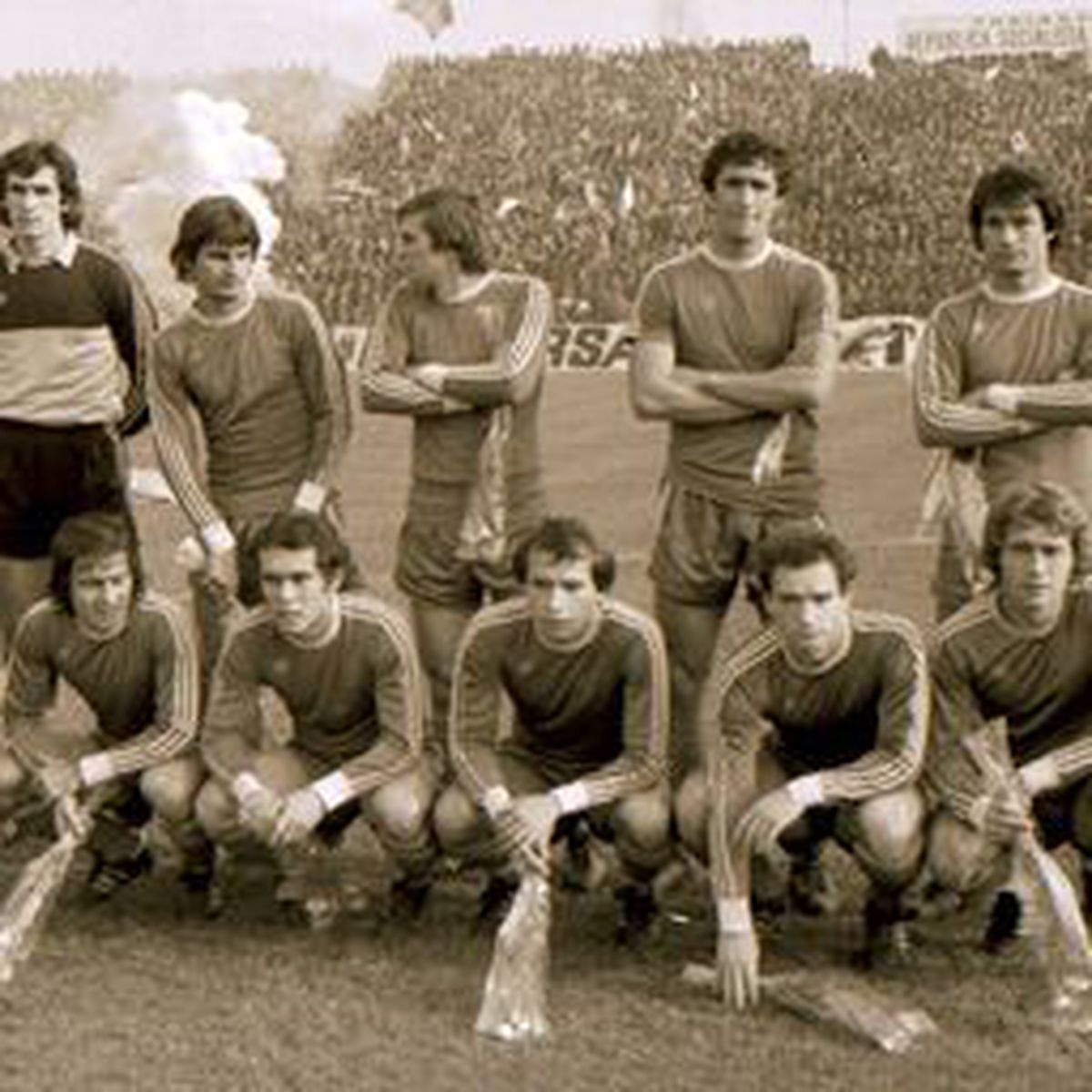 7 ani de la moartea prematură a lui Ilie Balaci » Clipul emoționant postat de Universitatea Craiova în memoria „Minunii Blonde”