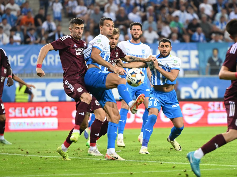 Assad Al Hamlawi, autorul unui hattrick în U Craiova - Sarajevo Transfer la limită » Universitatea Craiova îl putea pierde pe Assad Al Hamlawi! Mirel Rădoi: „Și-a păstrat cuvântul”