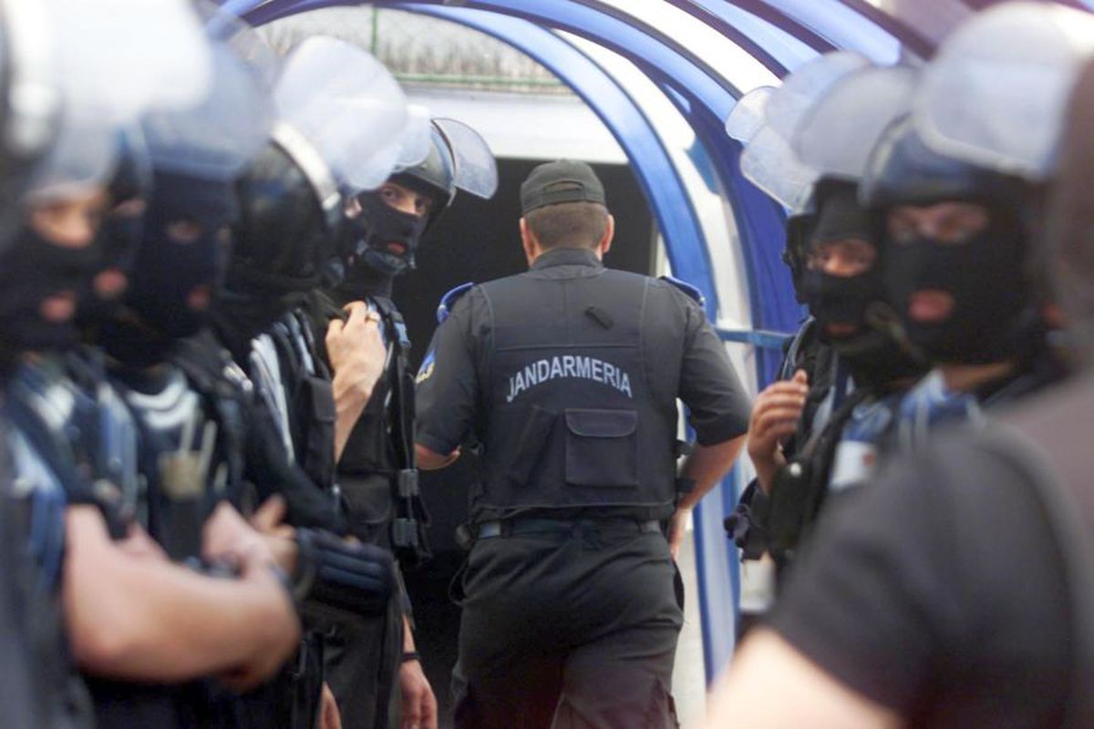 GSP LIVE // VIDEO+FOTO Gabi Popescu, detalii neștiute despre meciul de pomină de pe „Oblemenco” : „Nețoiu pusese mascații pe tunel”