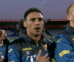 Mario Camora (33 de ani, fundaș stânga), convocat în premieră la echipa națională, a cântat cu emoție imnul României înaintea meciului decisiv cu Islanda din semifinala play-off-ului pentru Campionatul European // Capturi ProTV