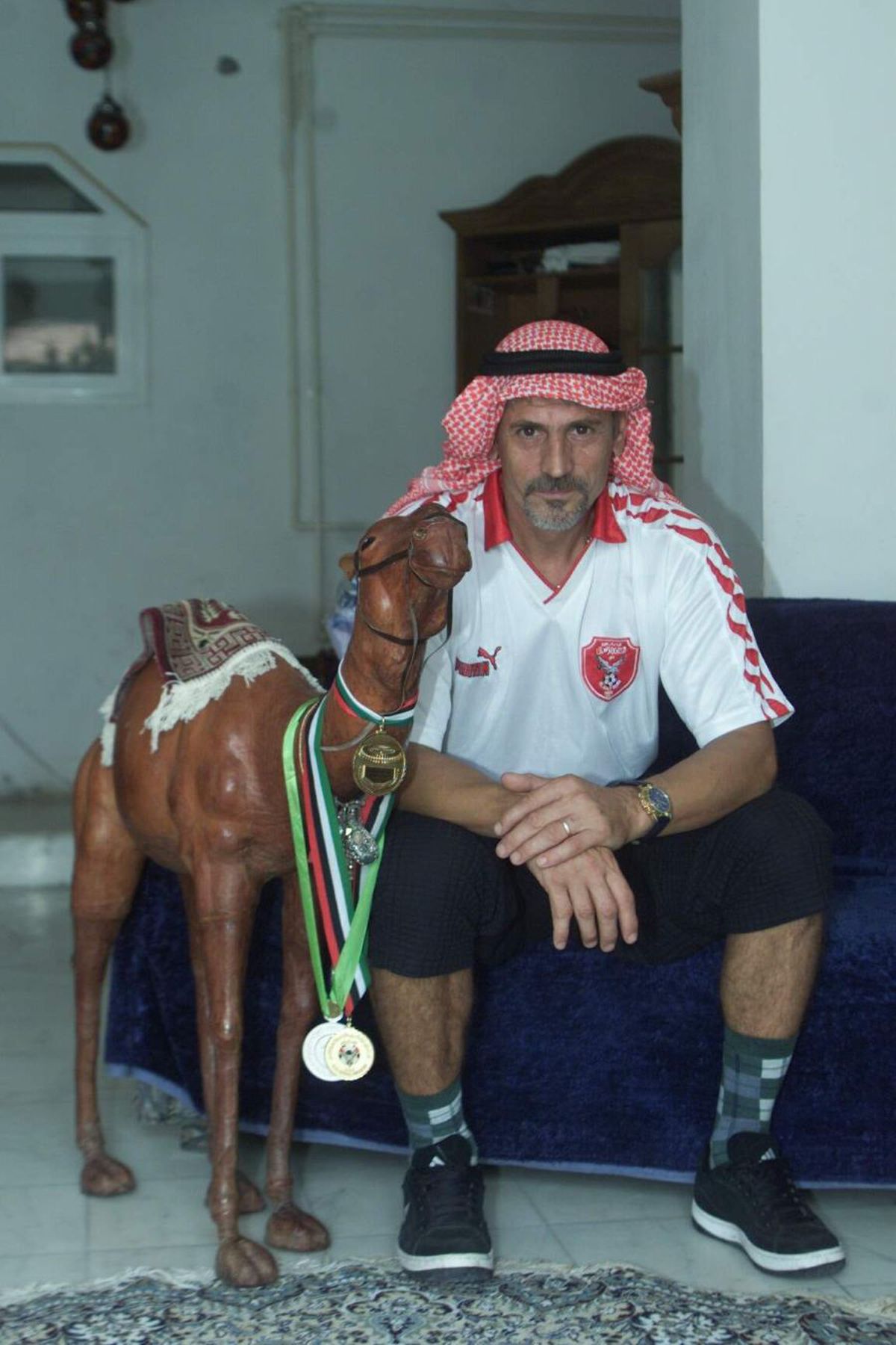 Vasile Iordache la 70 de ani » Supliment special al Gazetei, dedicat eroului de pe Wembley: 4 decenii de când a răpus Anglia!