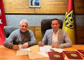 Marius Șumudică a semnat cu noua echipă! Prima reacție, în exclusivitate pentru GSP: „Mi-am împlinit visul”