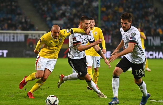 Germania - România 2-1 » Prestație de Mondial a „tricolorilor”! „Vulpoiul” Muller ne-a înfrânt, dar avem față de baraj