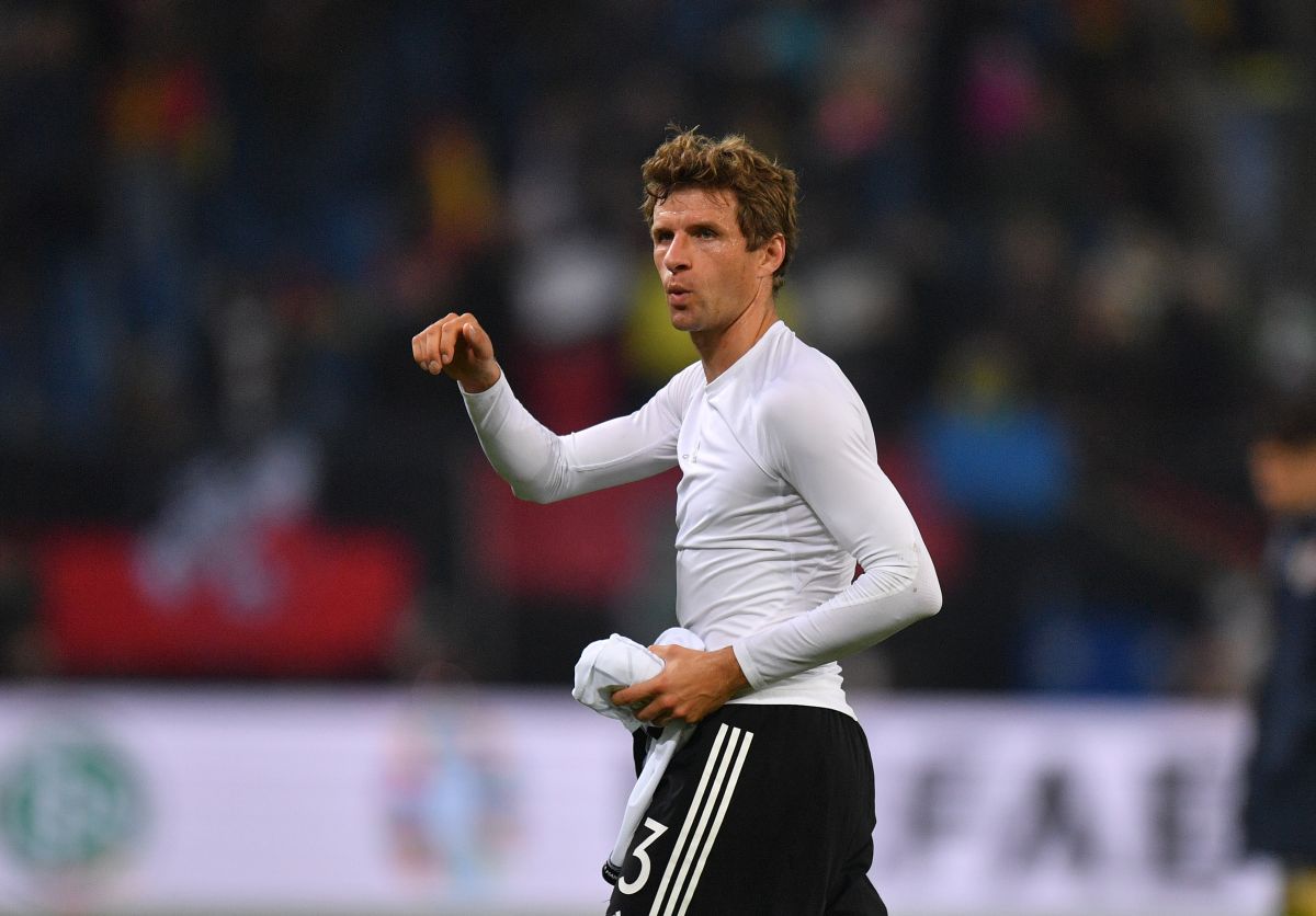 Germania - România 2-1 » Prestație de Mondial a „tricolorilor”! „Vulpoiul” Muller ne-a înfrânt, dar avem față de baraj