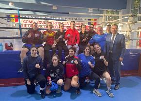 În căutare de medalii » Cinci pugiliste vor participa la CE de box feminin din Muntenegru