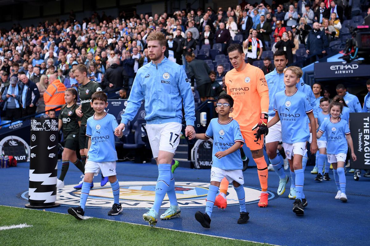 Nici „sfinții” nu l-au oprit pe Haaland! Norvegianul a marcat iar pentru Manchester City și continuă lupta cu recordurile