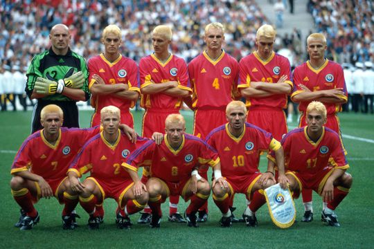 Ilie Dumitrescu (53 de ani) a fost invitat în episodul cu numărul 9 al podcastului „Profu' de Sport”. Fostul mare internațional a numit cei doi foști colegi în fața cărora „nu va ridica niciodată ochii”.