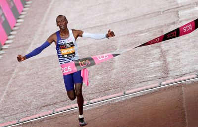 Recordul mondial la maraton, zdrobit la Chicago! » Mai mult de 30 de secunde sub precedentul vârf