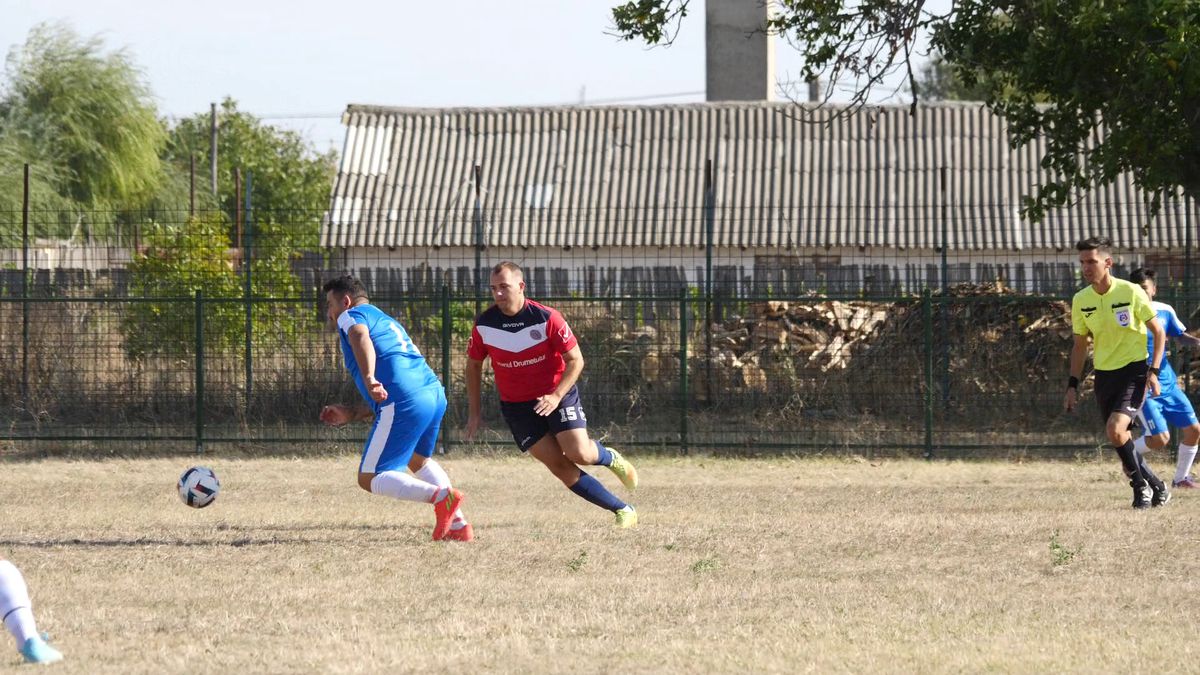 Speranța arbitrajului din România e soția lui Ogică! Alexandra a lăsat handbalul și acum face legea la meciurile de județeană