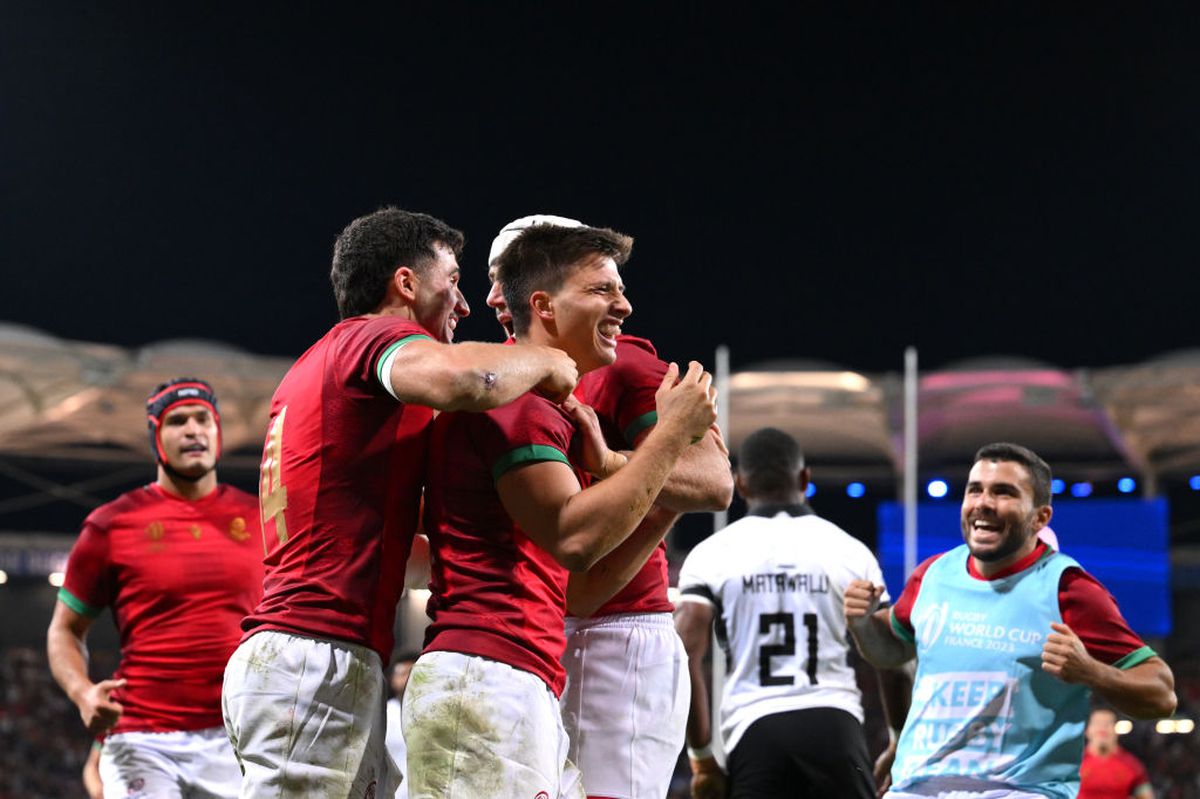 De departe marea surpriză a Cupei Mondiale! » Prima lor victorie la un turneu final + programul complet al „sferturilor”