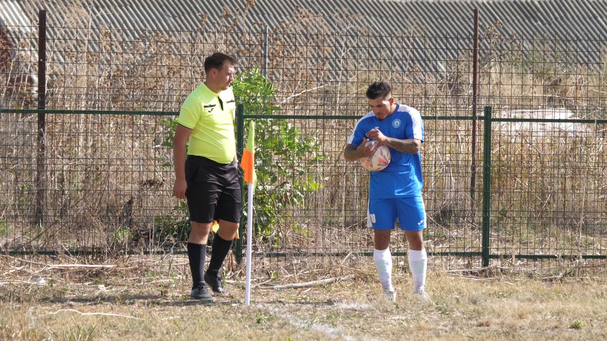 Speranța arbitrajului din România e soția lui Ogică! Alexandra a lăsat handbalul și acum face legea la meciurile de județeană