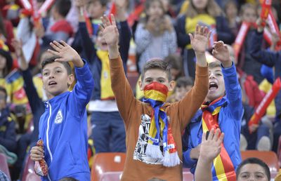 Câți copii s-au înscris pentru a fi prezenți pe Arena Națională la România - Andorra + Și selecționerul Edi Iordănescu își aduce fiii la stadion