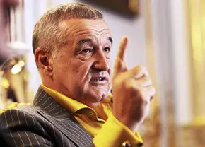 Becali, ordin pentru Charalambus! Îi cere un nou jucător în echipa de start: „E valoros! Și-a câștigat statutul de titular”