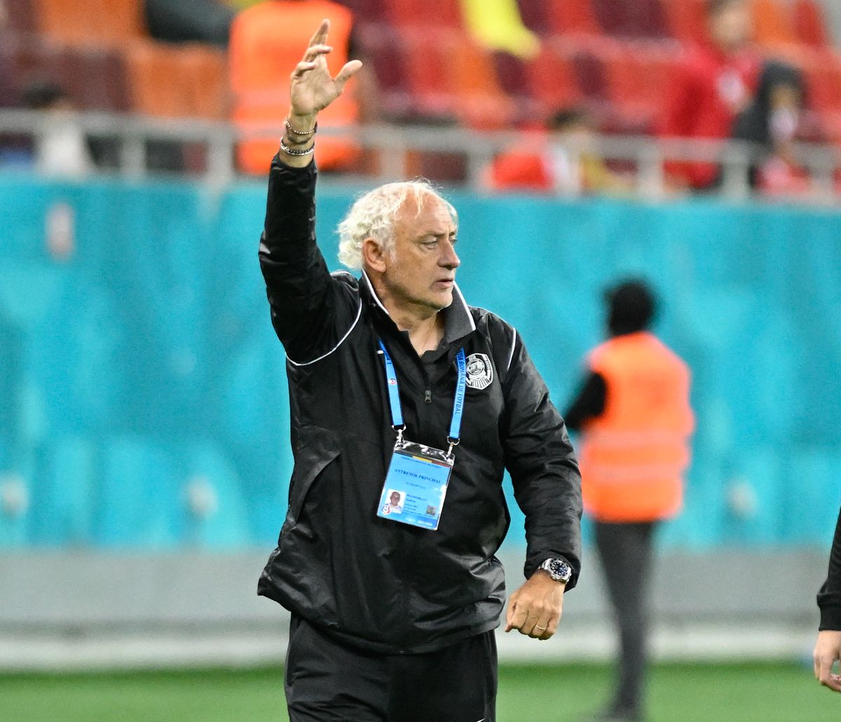 Dinamo l-a impresionat pe Mandorlini: „De apreciat”