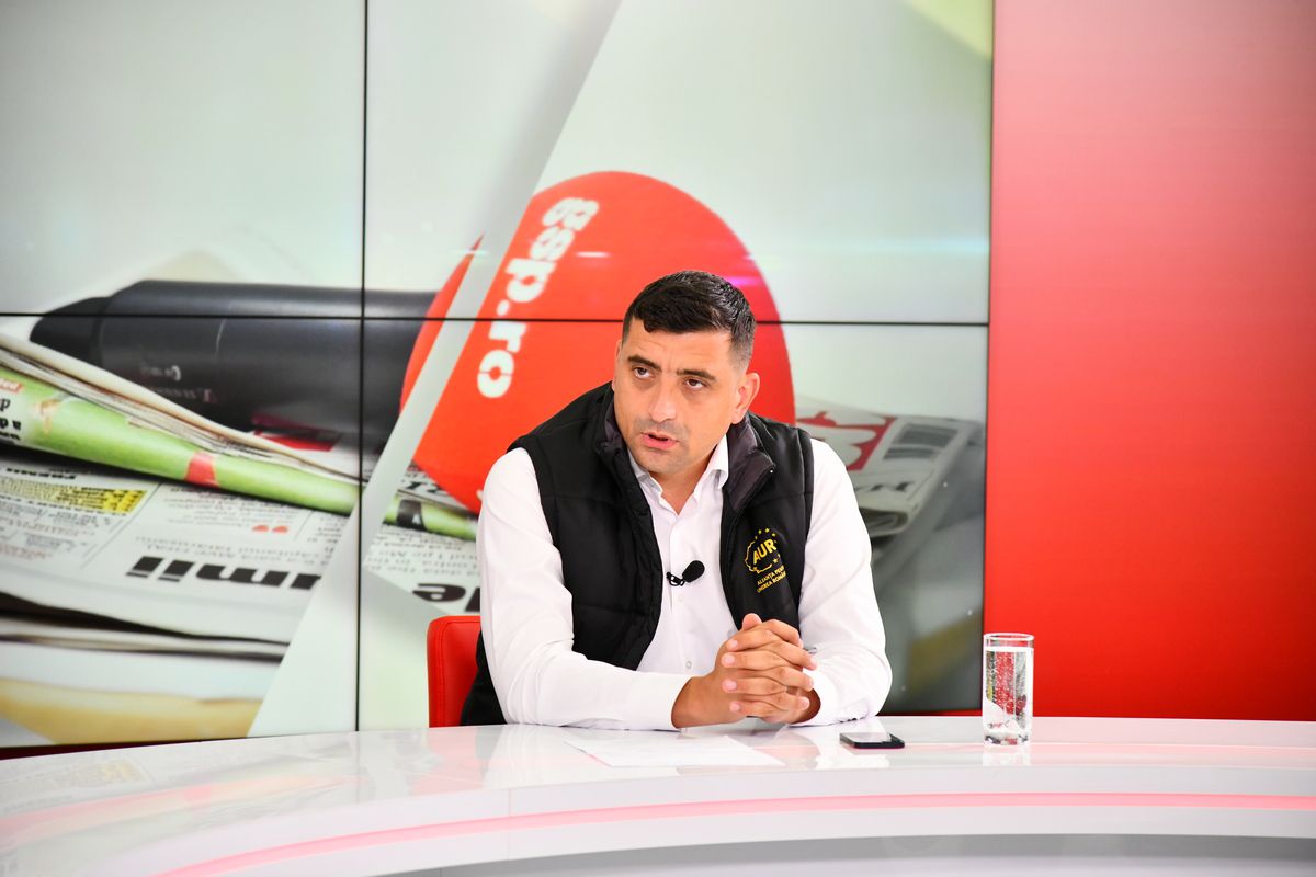 „Spuneți-ne, sunteți omul lui Vladimir Putin?” » „Ultrasul”-candidat GEORGE SIMION, dialog fără mănuși cu Ovidiu Ioanițoaia: „Mai degrabă am luat bătăi decât am dat! Puneți întrebări mai bune ca Andreea Esca”