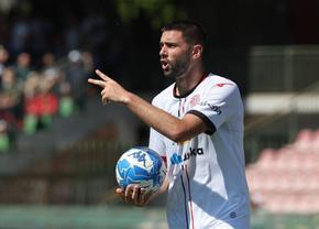 Suspendare-record în fotbal » Jucătorul acuzat de rasism și-a primit pedeapsa după aproape 3 luni