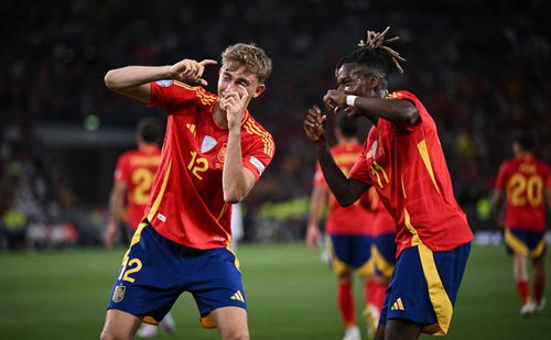 Dean Huijsen (alături de Nico Williams) are șase selecții la naționala Spaniei / Foto: Imago