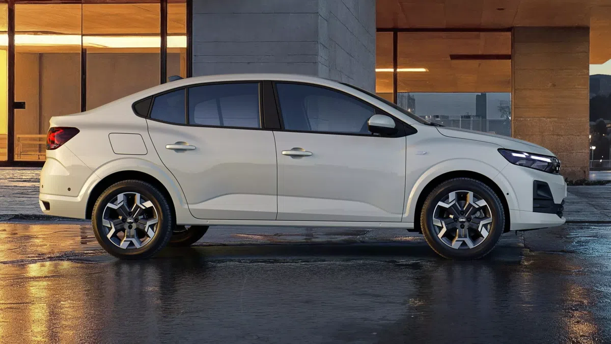 S-au lansat noile modele Dacia, la final de 2025 » Mașinile au „aripioare de rechin” și vor fi mai ieftine decât ale rivalelor