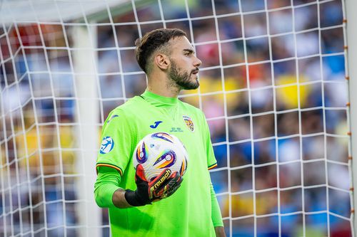 Veste proastă pentru Răzvan Sava, portarul naționalei României. Foto: Imago
