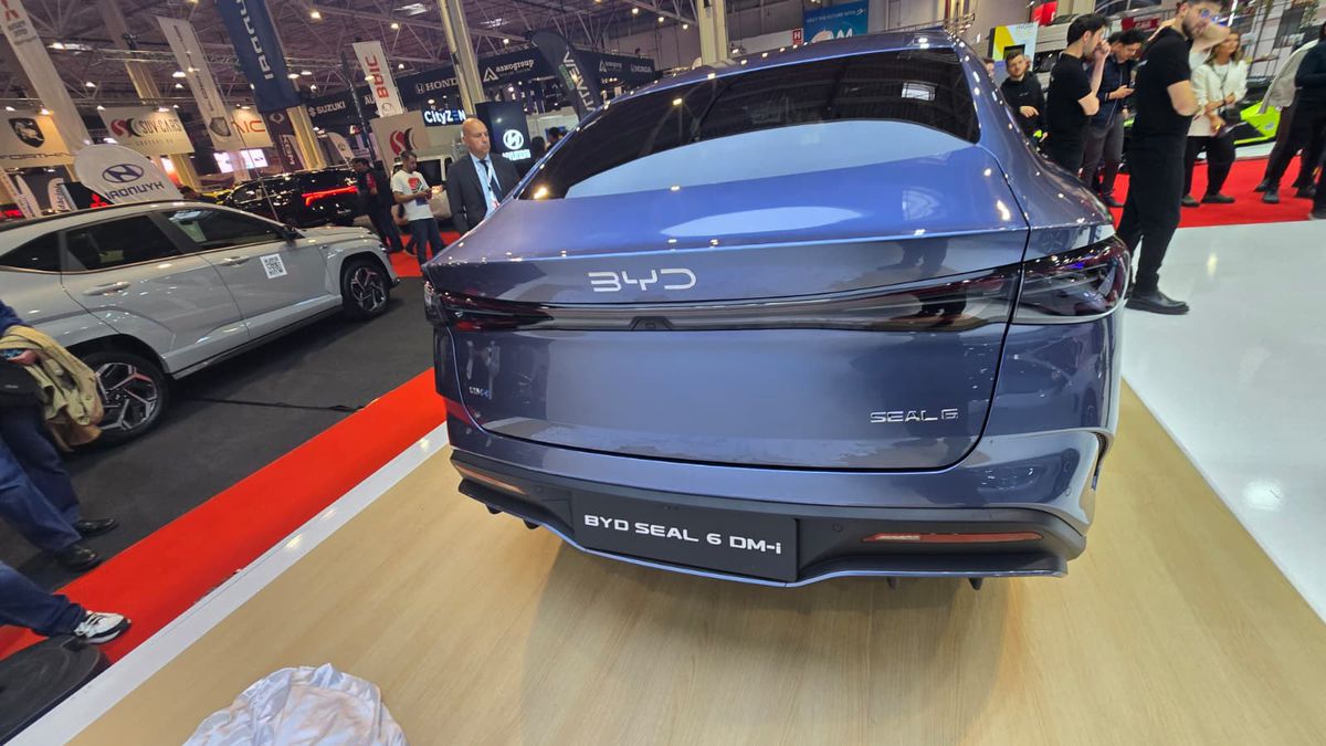 BYD SEAL 6 DM-i