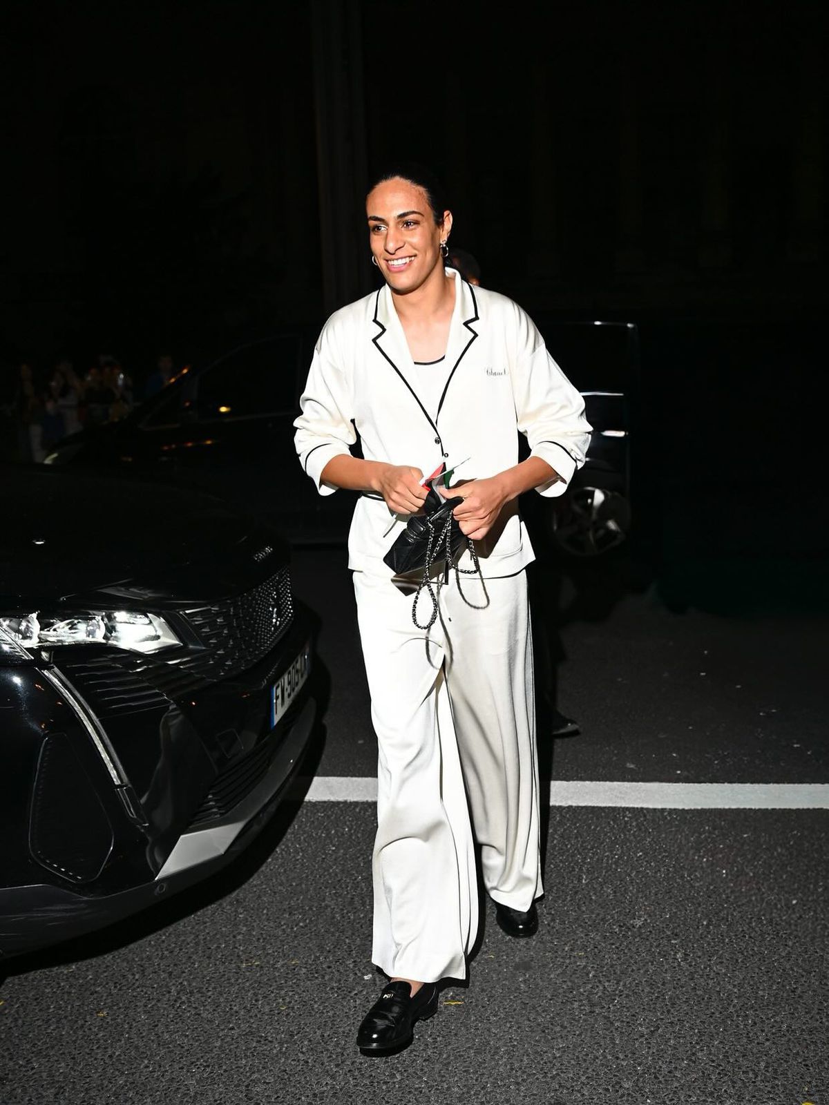 Imane Khelif, apariție în premieră la Săptămâna Modei