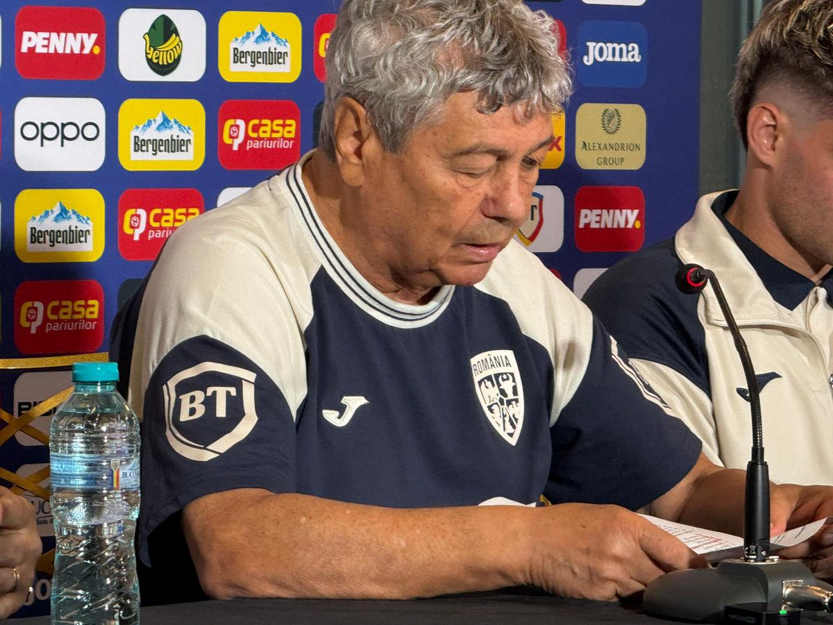 Mircea Lucescu și Ianis Hagi, conferința de presă premergătoare duelului România - Moldova. Foto: Sergiu Alexandru (GSP)