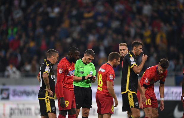 FCSB // Gigi Becali a anunțat că îl vinde pe Harlem Gnohere: „Am o ofertă mică, dar e bună. Îi dau drumul”