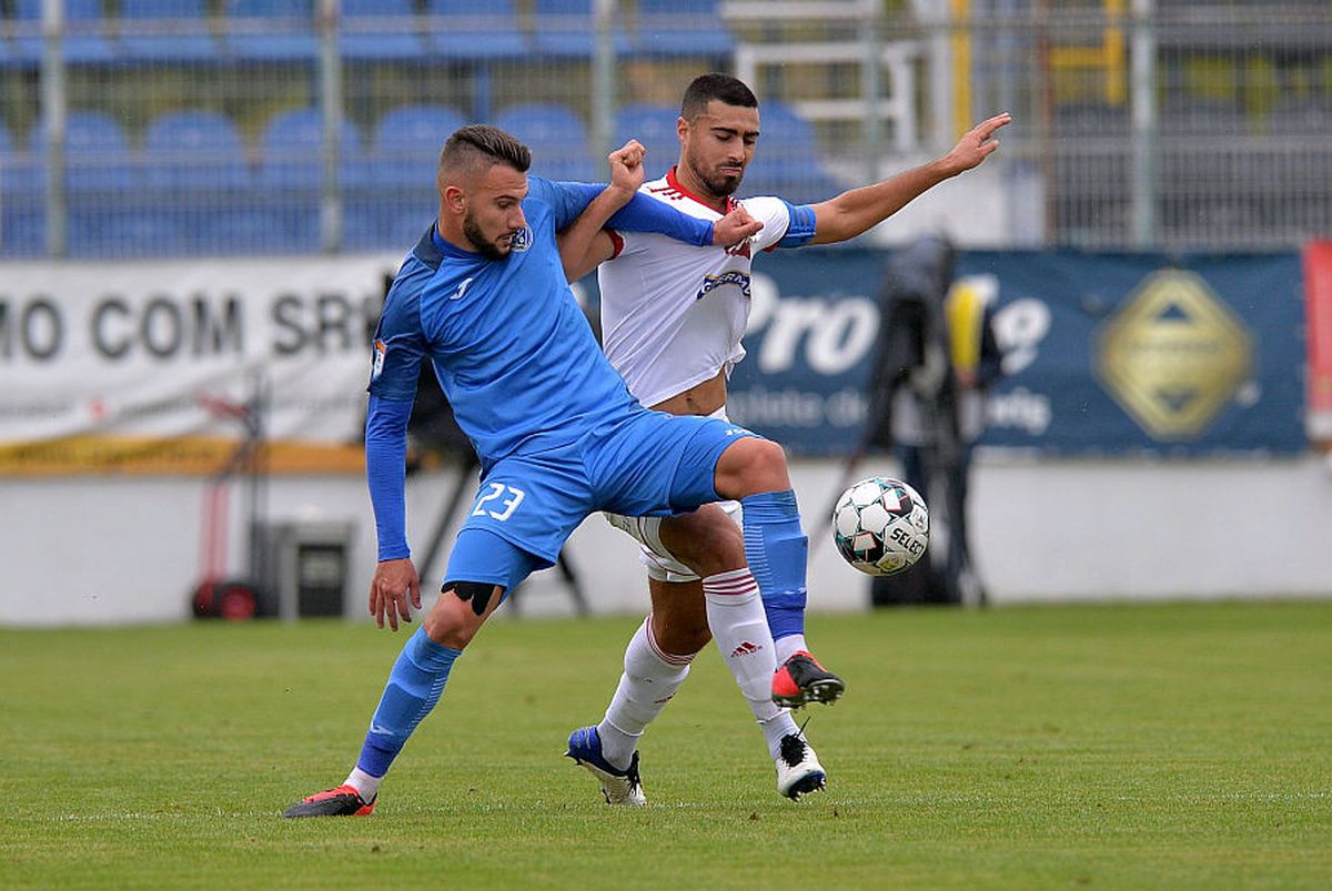 Luptă FCSB - CFR Cluj pe piața transferurilor! Jucătorul din Liga 1 a recunoscut negocierile: „Sper să se întâmple ceva la finalul sezonului”