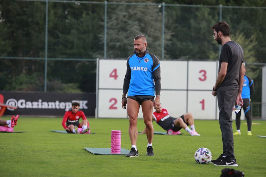 Ciprian Moscu, preparator fizic Gaziantep Ciprian Moscu, preparator fizic Gaziantep