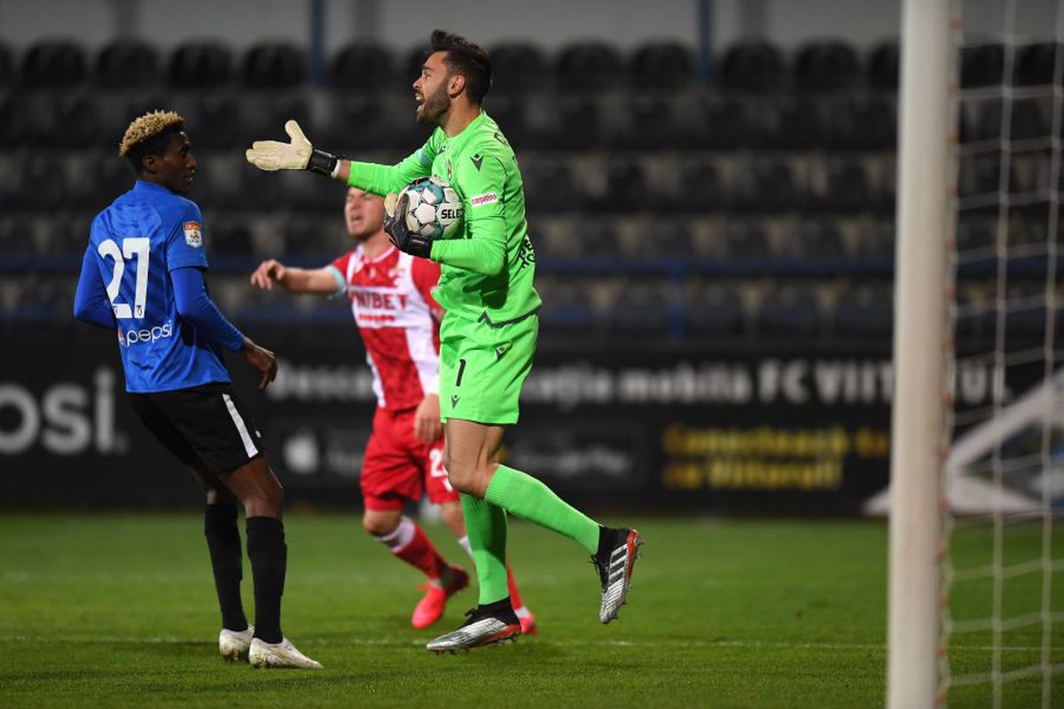 N-au bani, dar știu un lucru: nu-l mai vor pe Contra! » Pe cine plănuiesc șefii lui Dinamo să aducă pe bancă