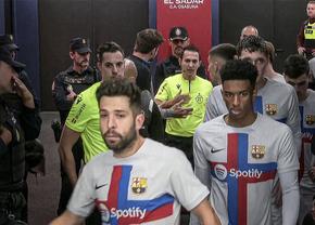 Gerard Pique, scandal cu arbitrul la ultimul meci pentru Barcelona » A fost eliminat pe tunel!