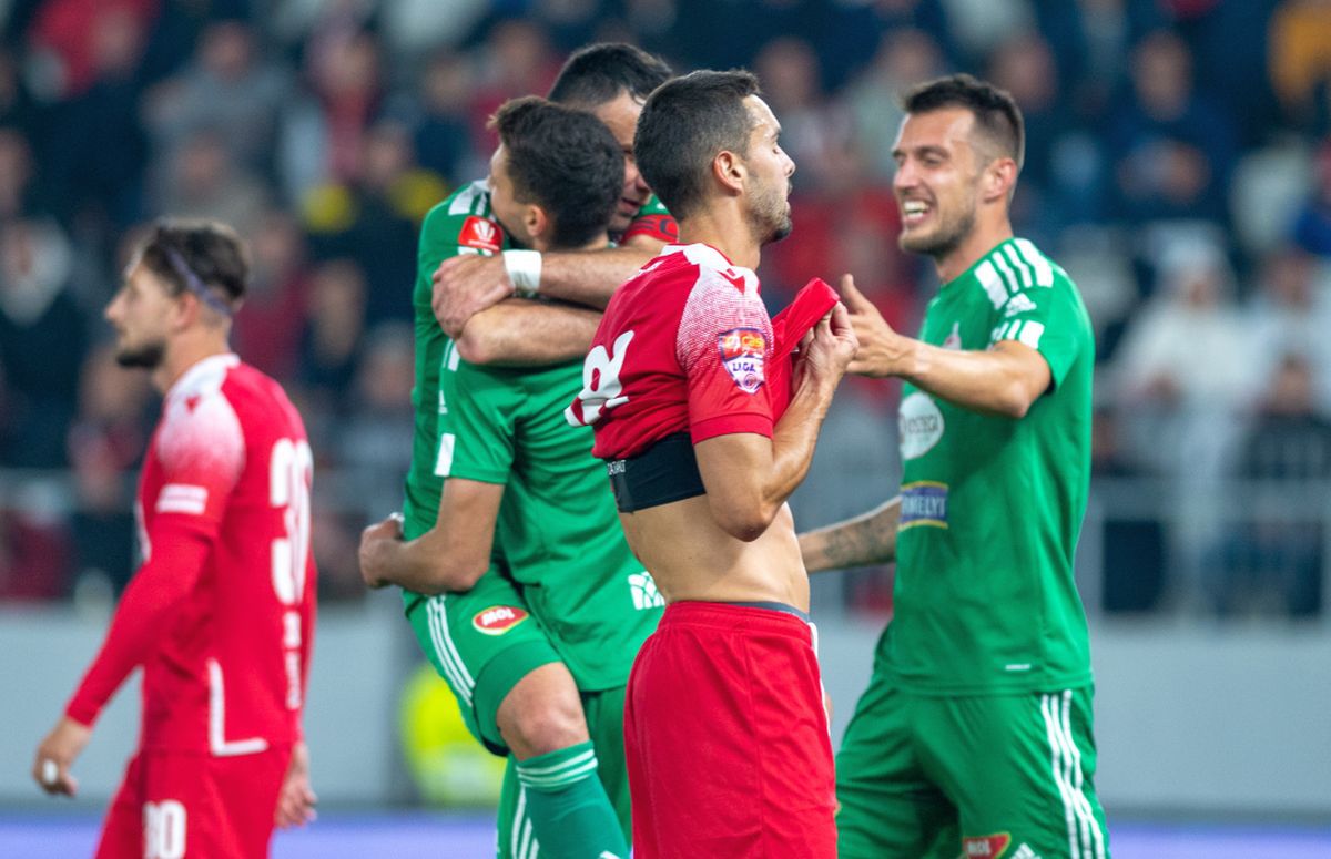 Dinamo a jucat din nou în București » Câți suporteri au venit la primul meci intercluburi jucat pe „Arcul de Triumf”