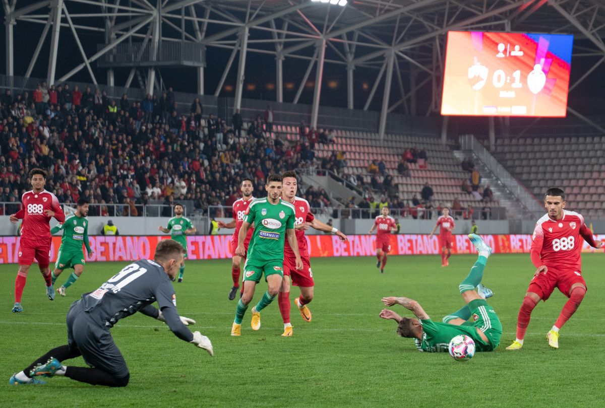 „Dinamo trebuie să plătească” » Alin Petrache iese la atac după ce fanii lui Dinamo au rupt scaunele pe „Arcul de Triumf”