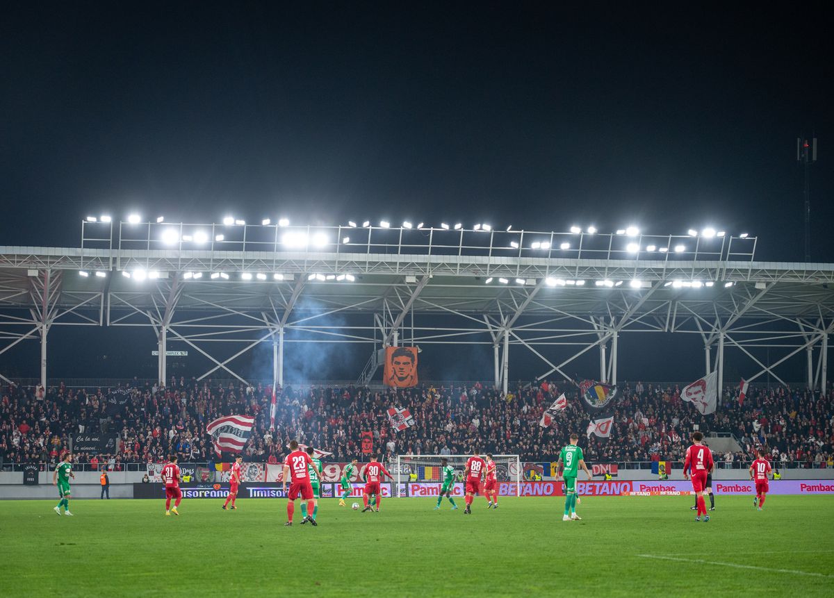 Scaunele rupte de pe arena „Arcul de Triumf” o costă 2.000 de euro pe Dinamo: „Ne dorim să revenim pe acolo cât mai repede cu putință”