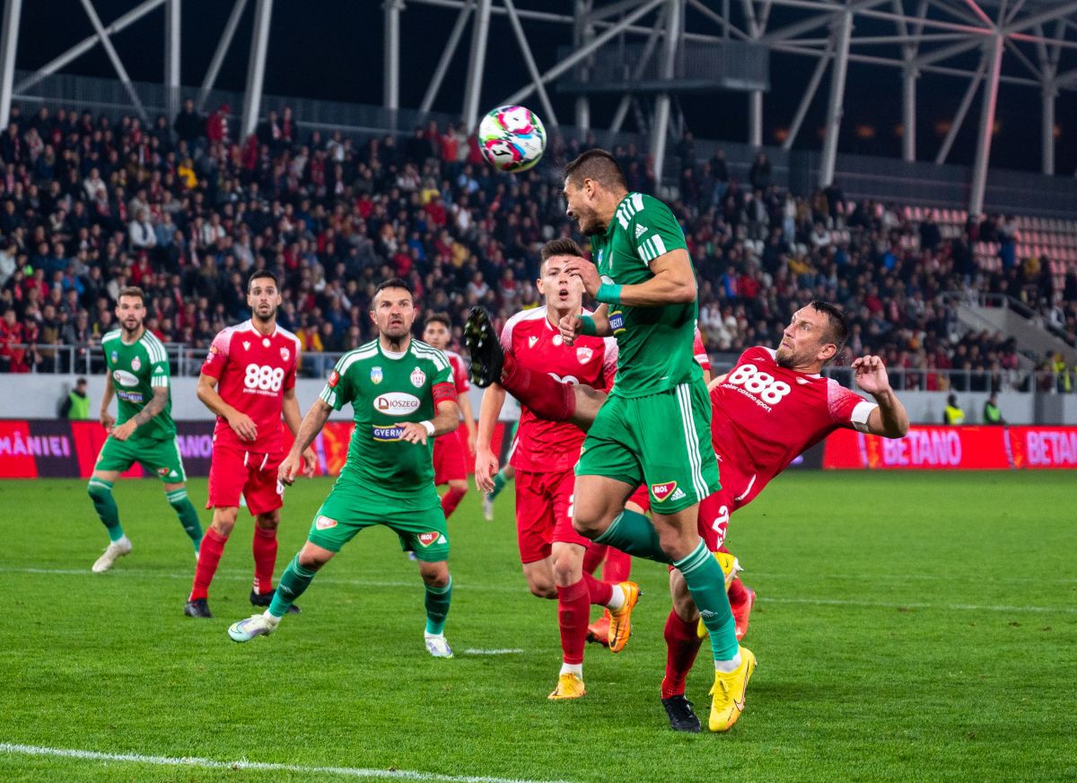 „Dinamo trebuie să plătească” » Alin Petrache iese la atac după ce fanii lui Dinamo au rupt scaunele pe „Arcul de Triumf”