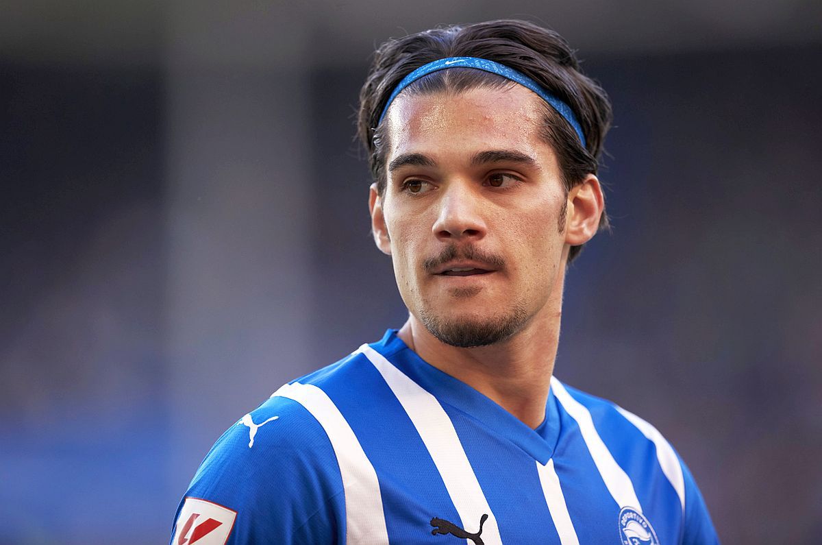 Ianis Hagi se laudă cu un TOP în care apare imediat sub Haaland și Mbappe, însă „traducerea” nu-l ajută deloc